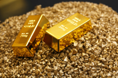 特朗普关税威胁暂缓，黄金技术面回调做空策略